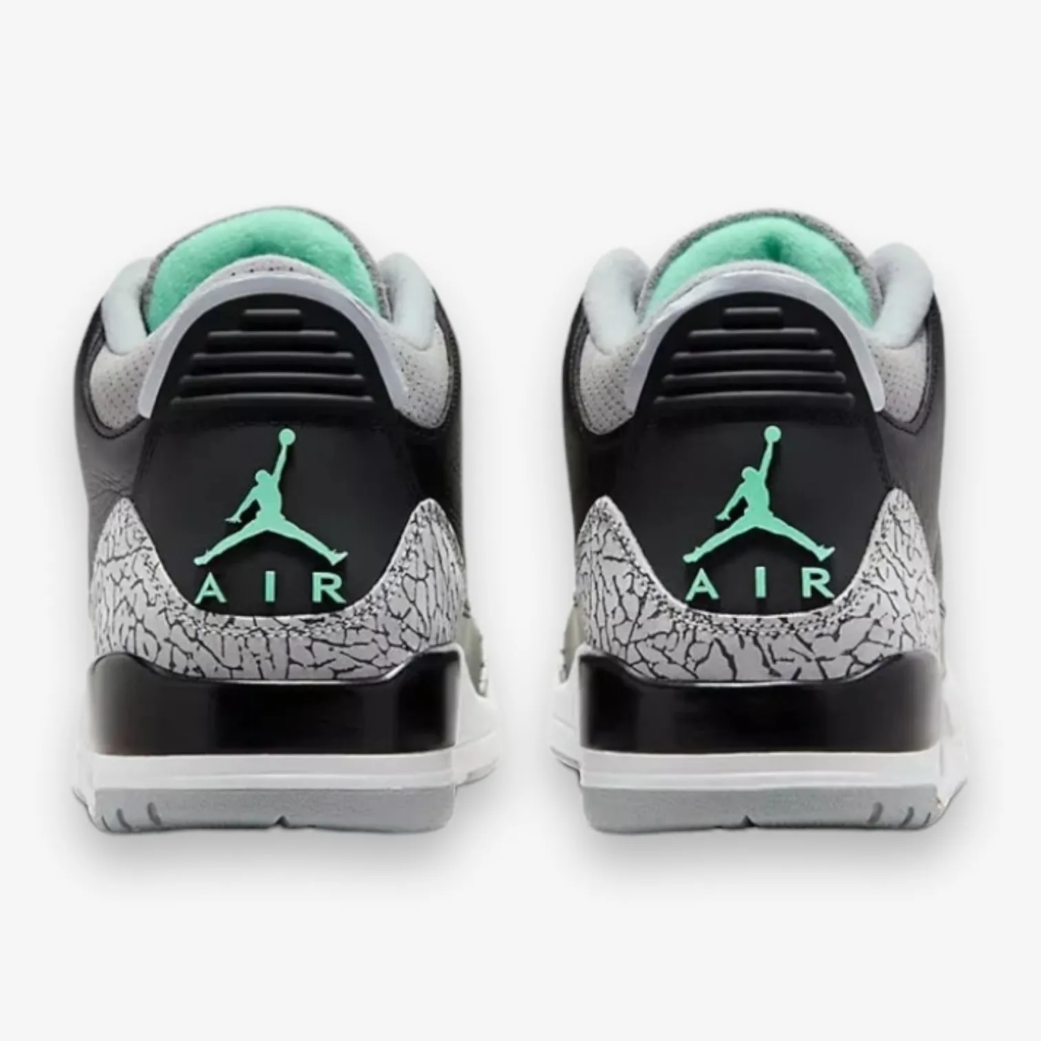 Air Jordan 3 Retro Black Green Glow Wolf Grey CT8532-031