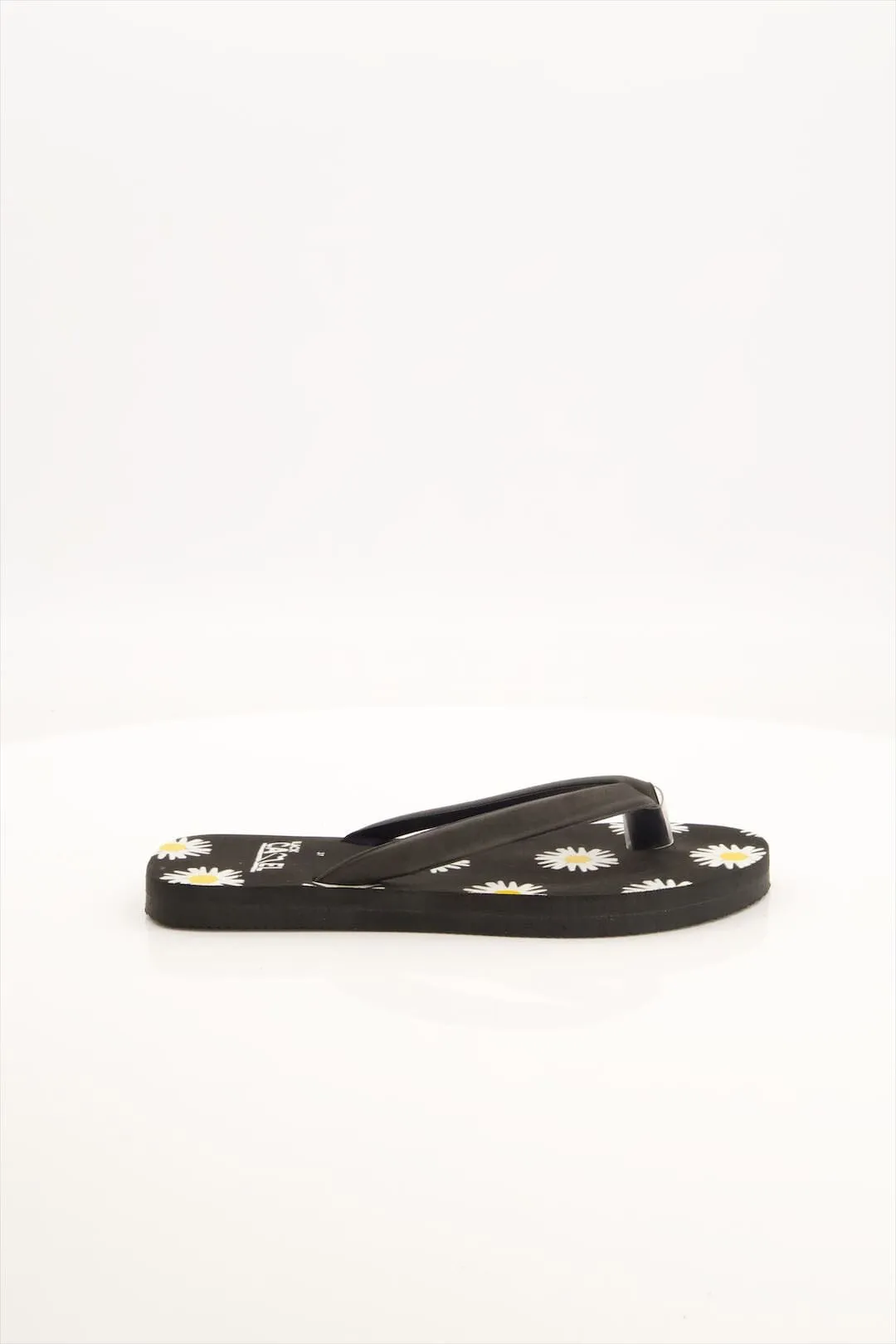 Black Camel Women's Daisy Flip Flop Slippers.