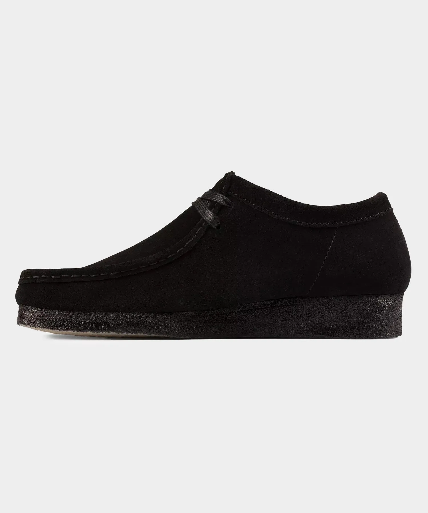 Clarks Wallabee Low in Black Suede