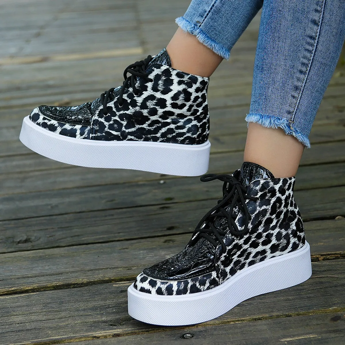 FierceStep Sneakers