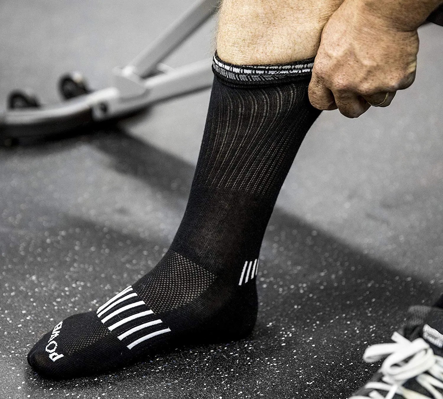 Powerful Power Skull - Moxy Socks